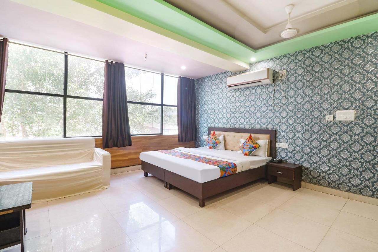 Fabhotel Sumangal グワーリヤル エクステリア 写真